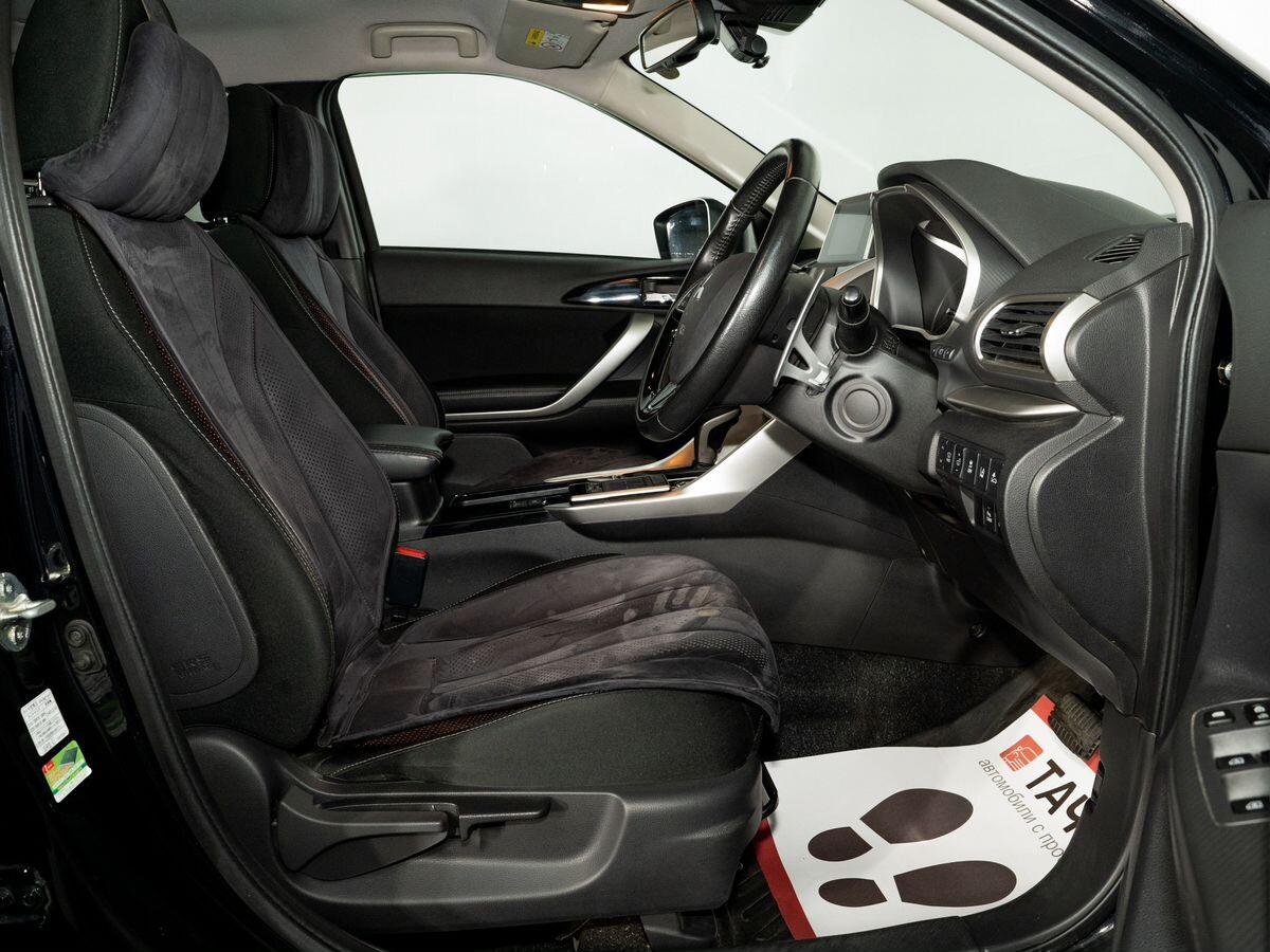 Mitsubishi Eclipse Cross 2020 - фото автомобиля