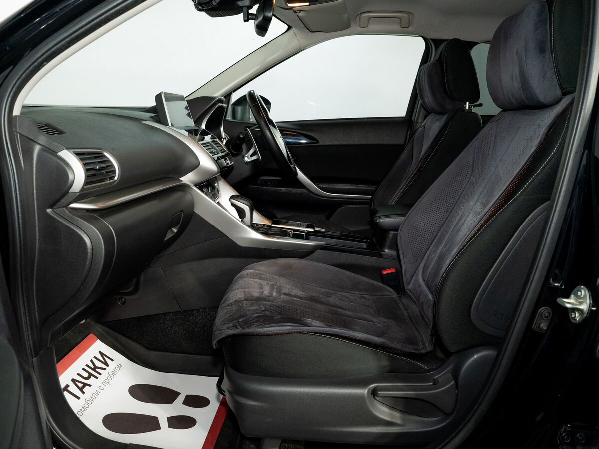 Mitsubishi Eclipse Cross 2020 - фото автомобиля