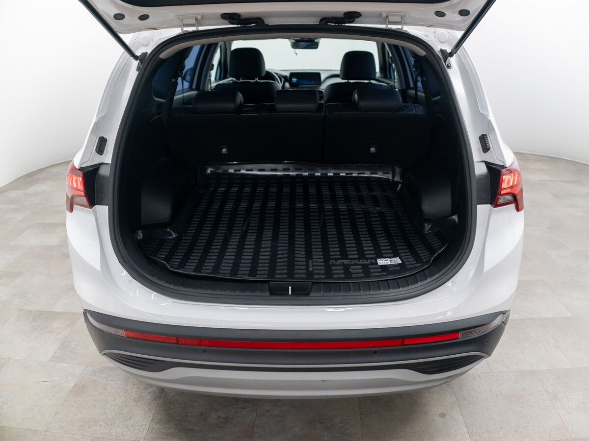 Hyundai Santa Fe 2020 - фото автомобиля