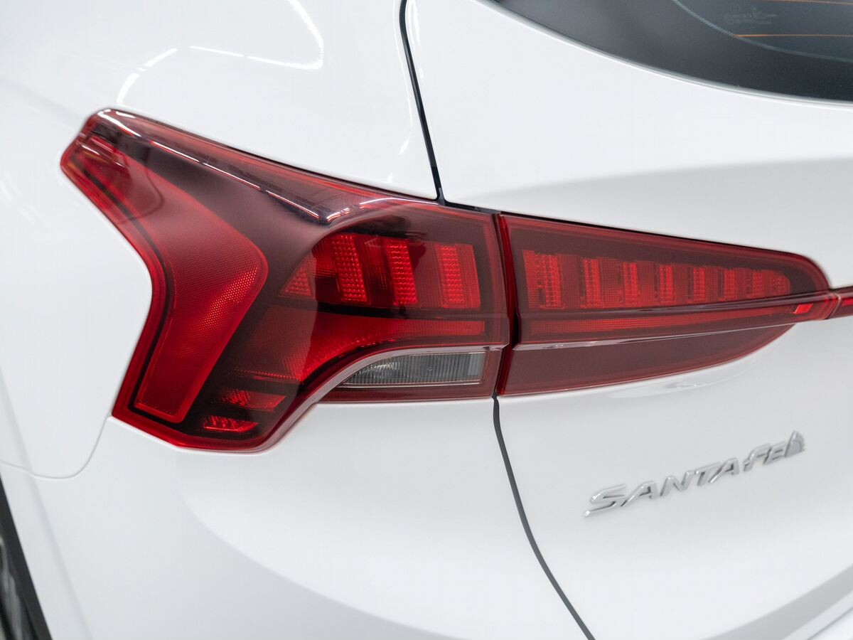 Hyundai Santa Fe 2020 - фото автомобиля
