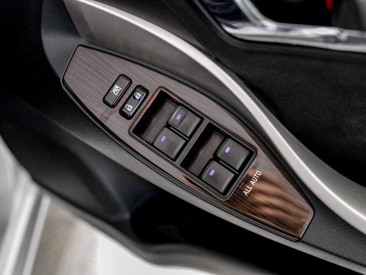 Toyota Allion 2017 - фото автомобиля