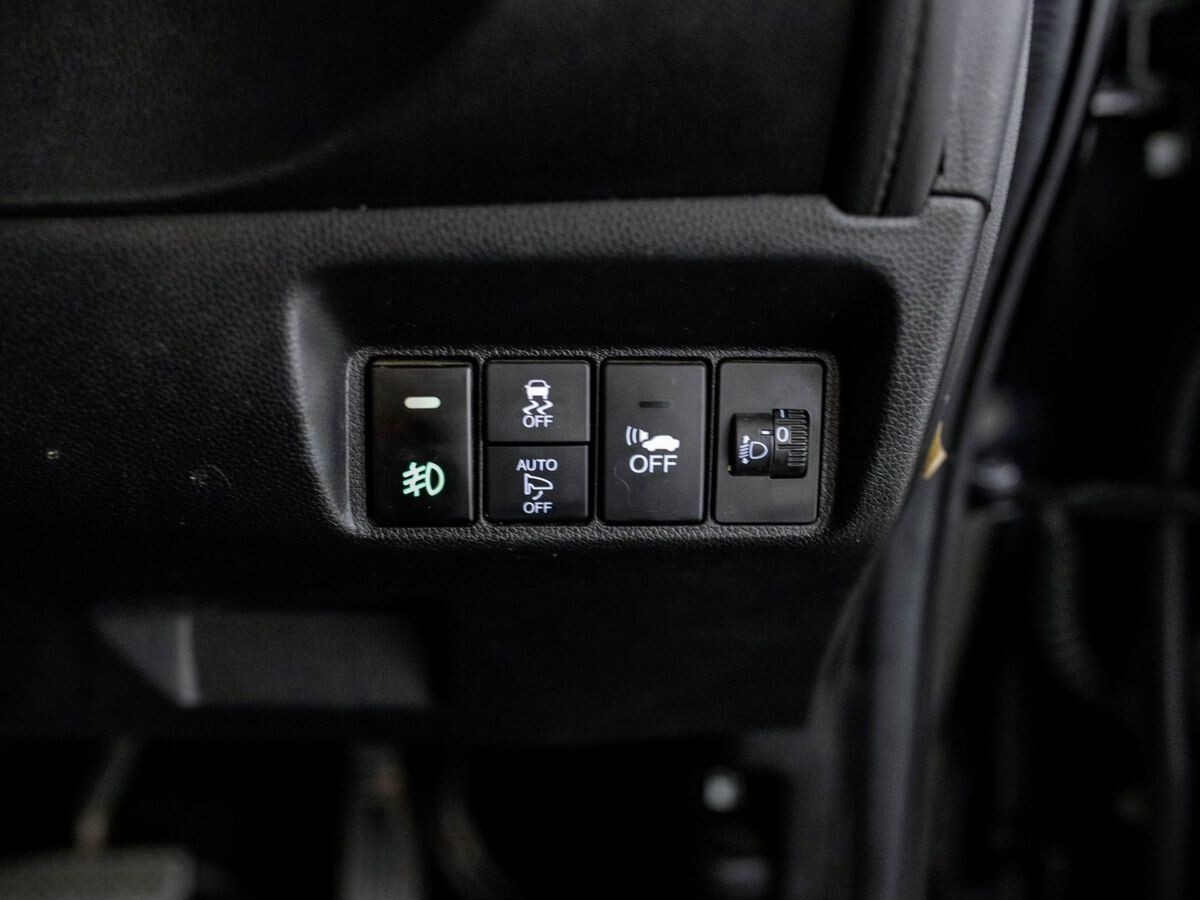 Honda Shuttle 2015 - фото автомобиля