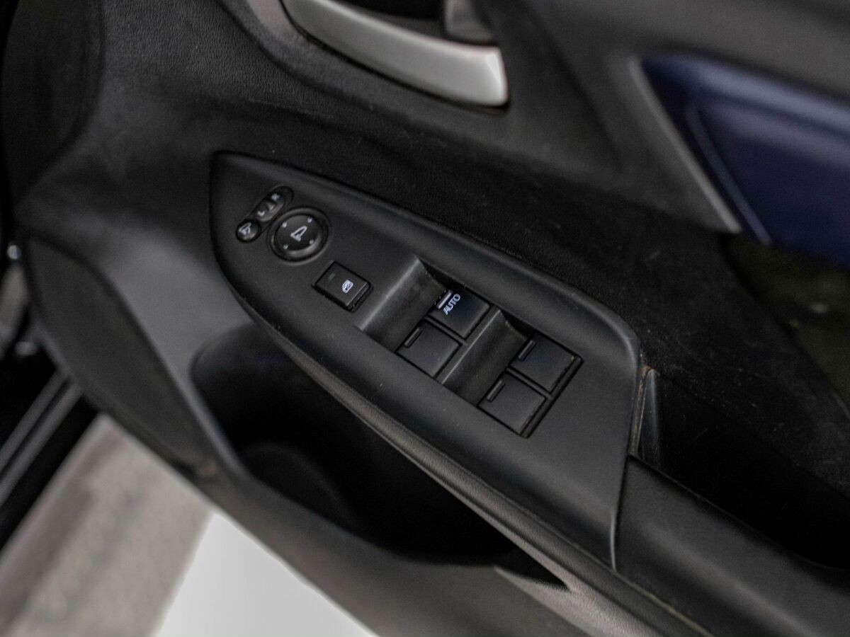 Honda Shuttle 2015 - фото автомобиля