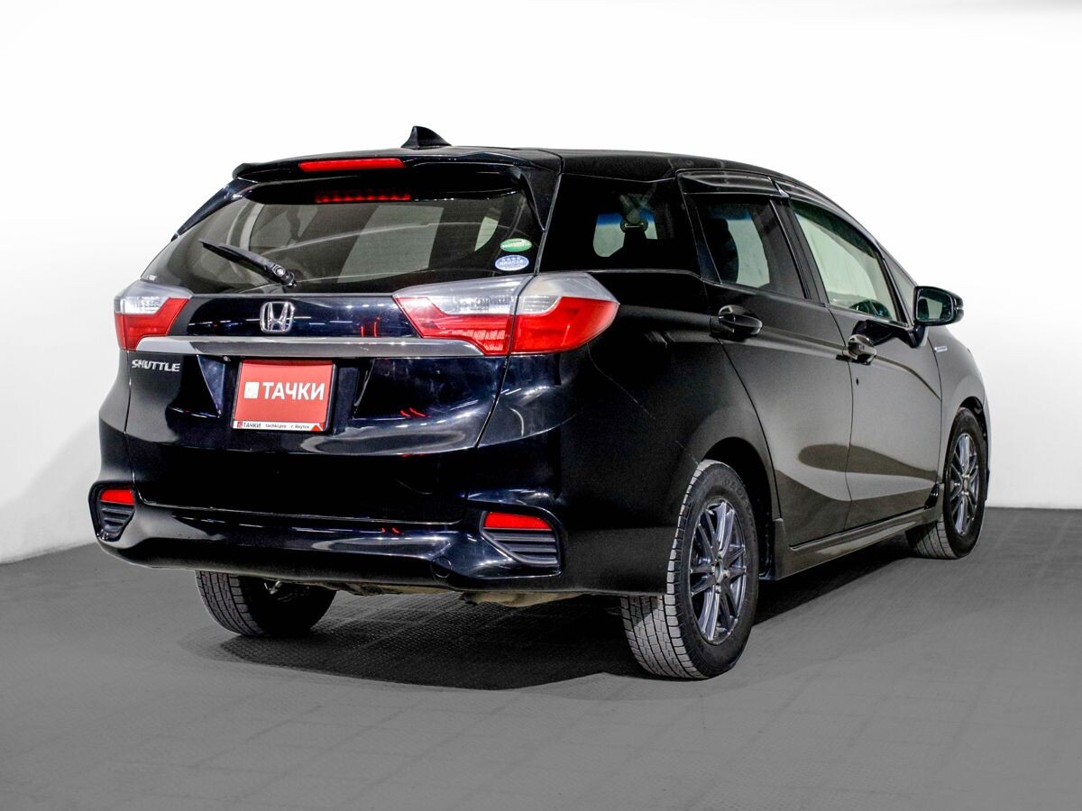 Honda Shuttle 2015 - фото автомобиля