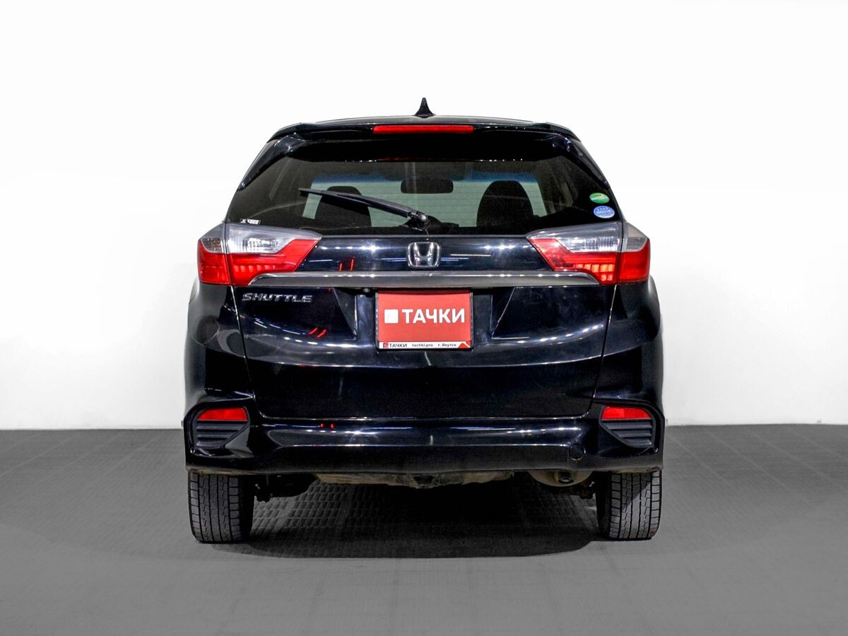 Honda Shuttle 2015 - фото автомобиля