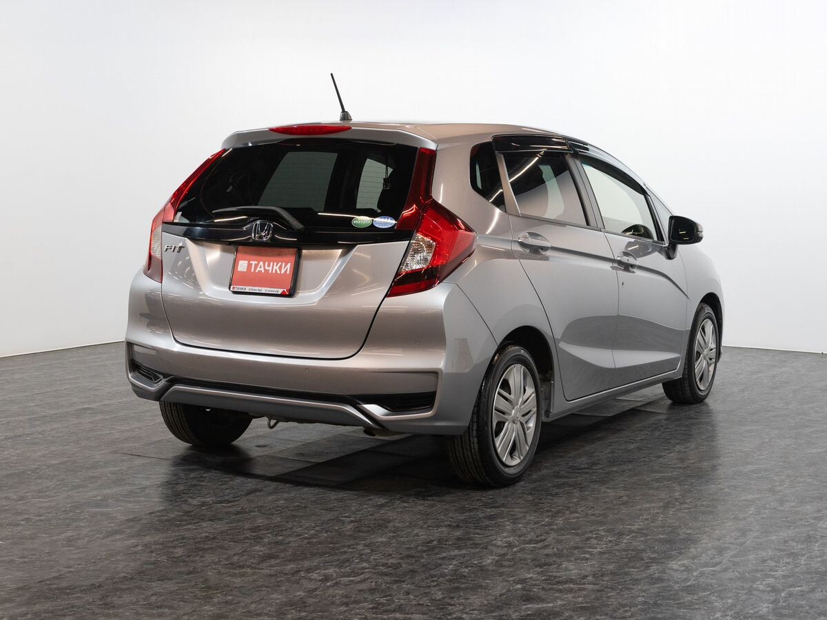 Honda Fit 2017 - фото автомобиля