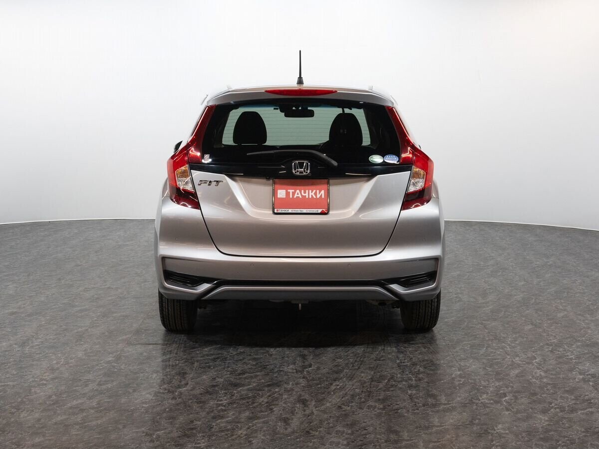 Honda Fit 2017 - фото автомобиля