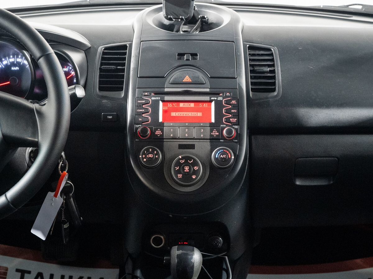 Kia Soul 2011 - фото автомобиля