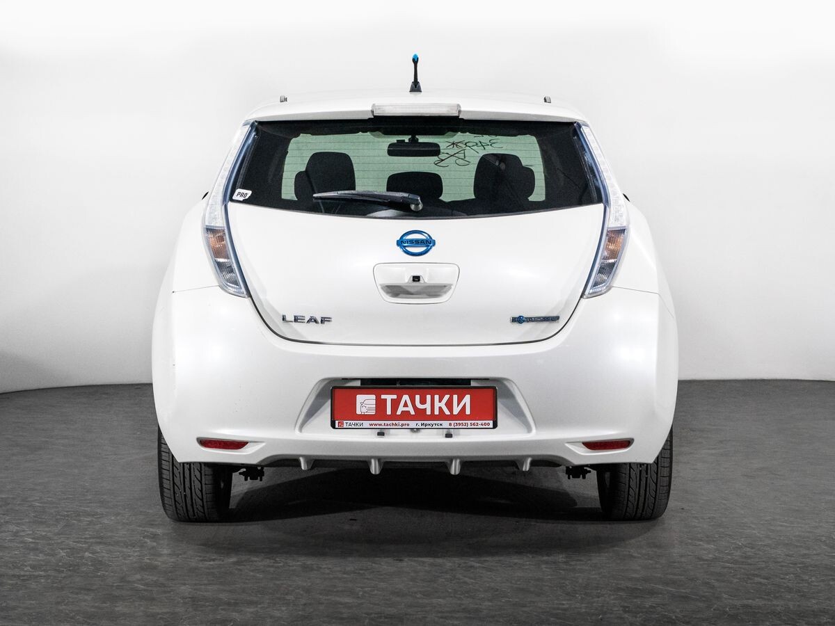 Nissan Leaf 2012 - фото автомобиля
