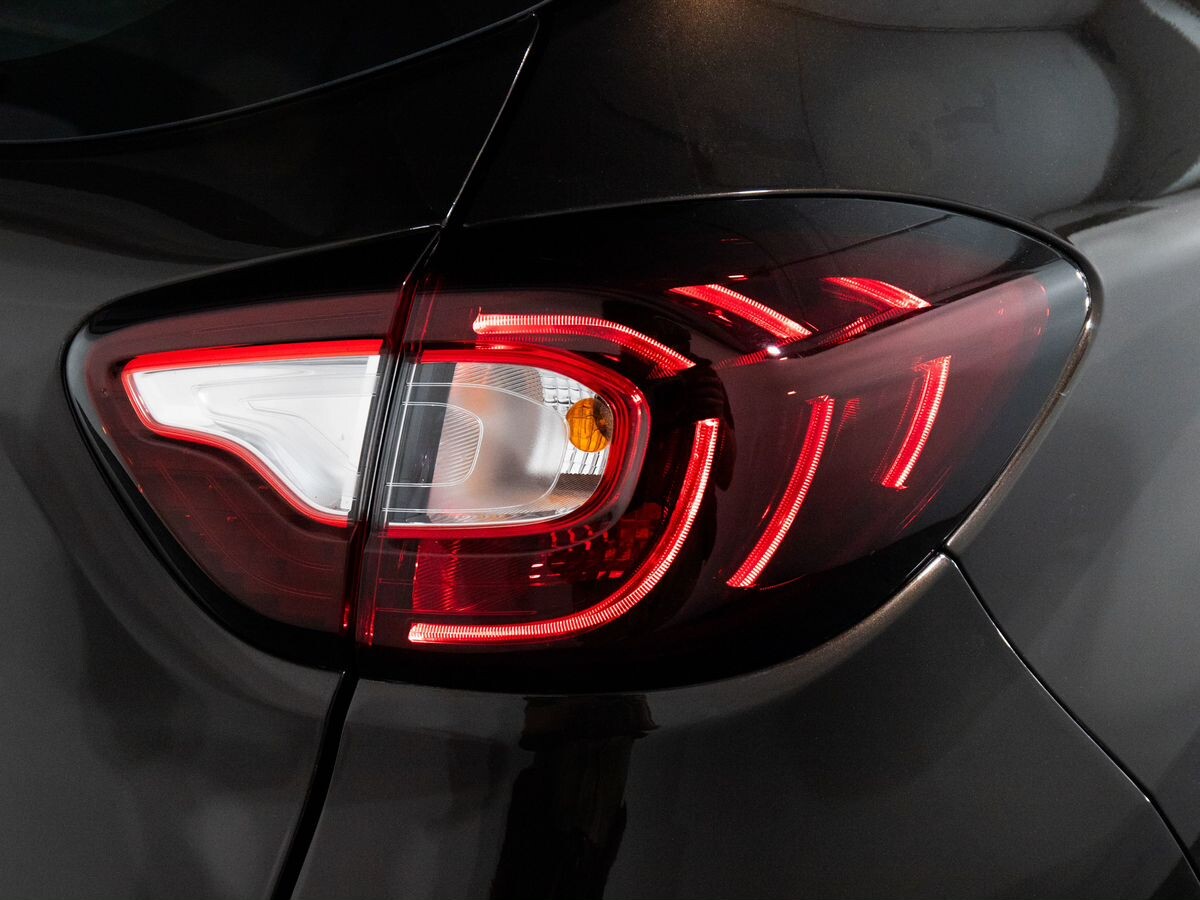 Renault Kaptur 2017 - фото автомобиля