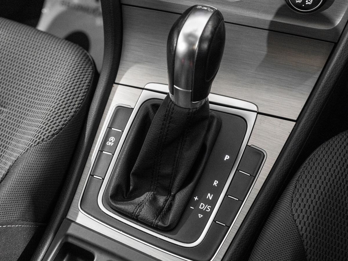 Volkswagen Golf 2014 - фото автомобиля