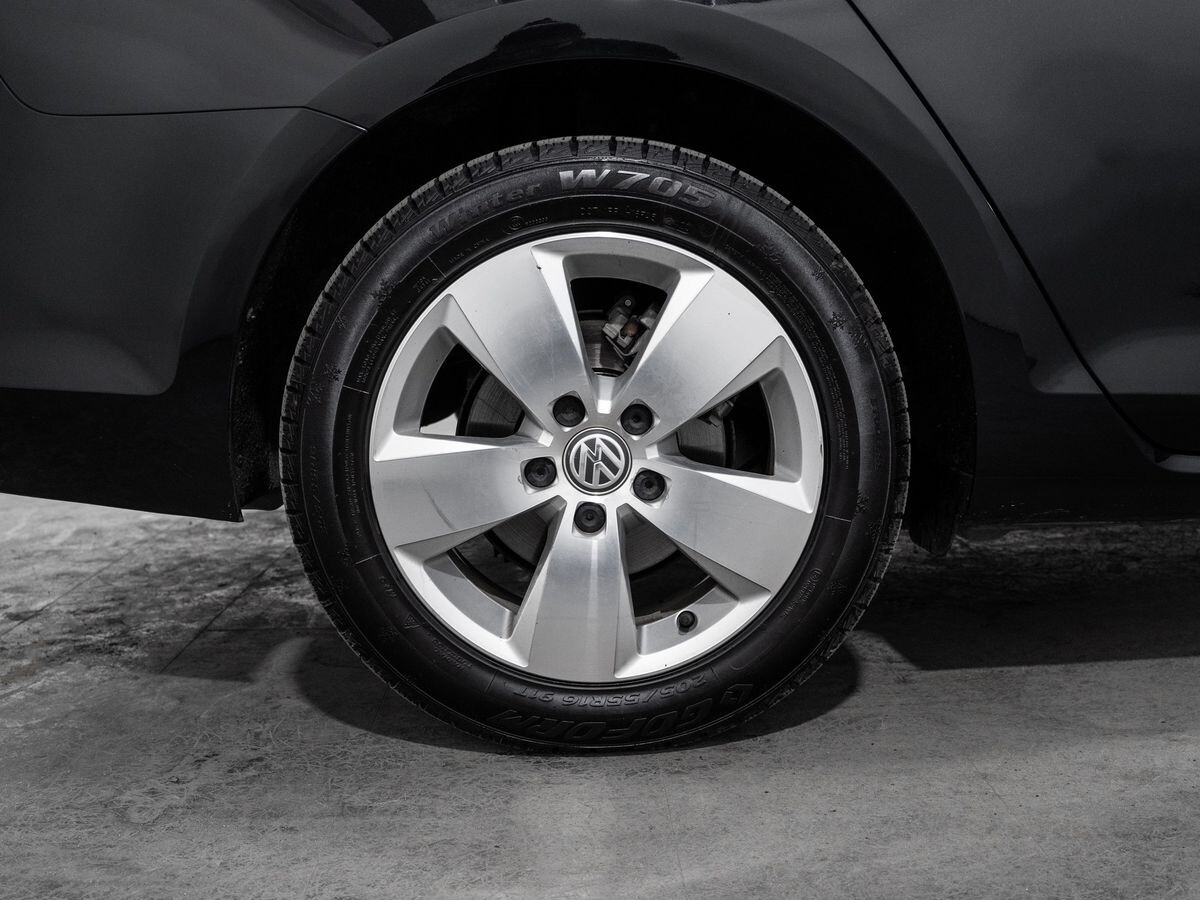 Volkswagen Golf 2014 - фото автомобиля