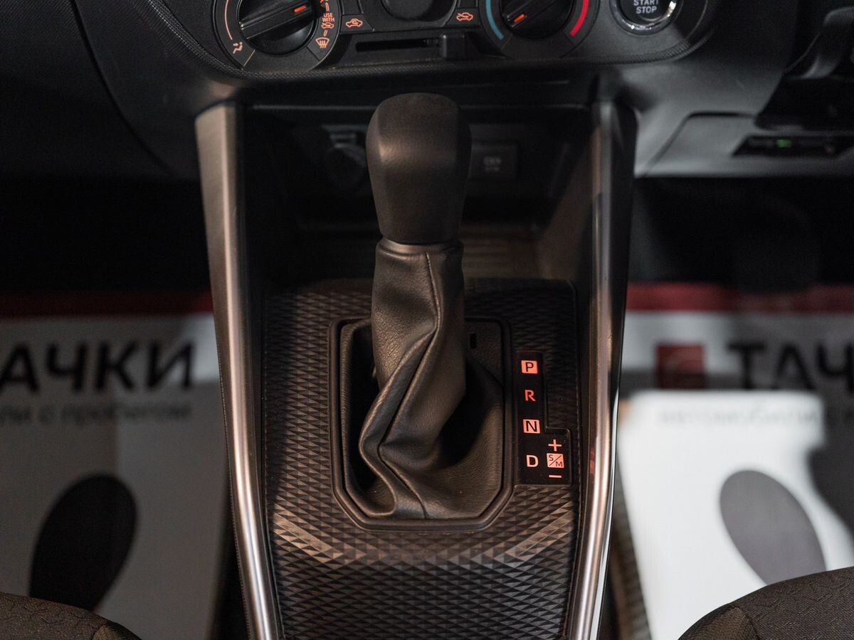 Toyota Raize 2020 - фото автомобиля