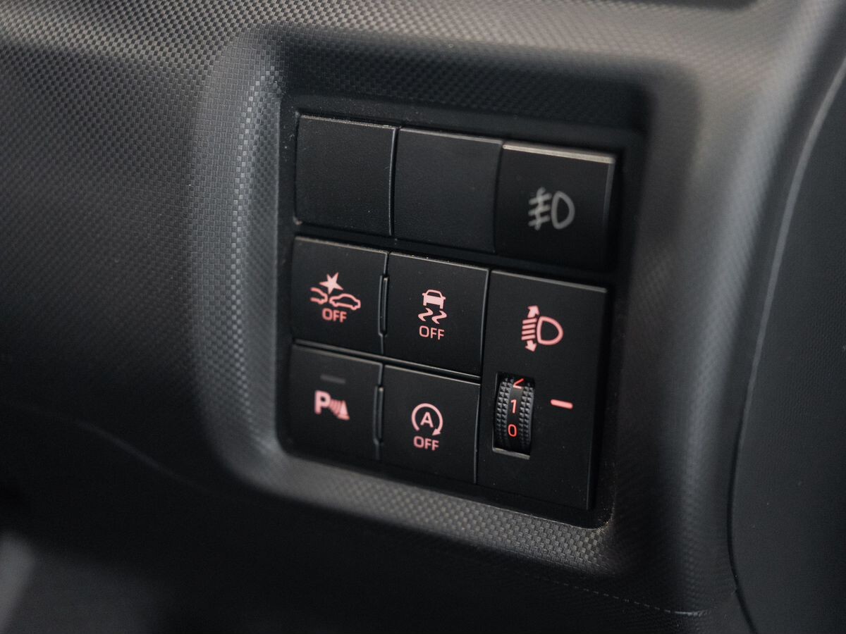 Toyota Raize 2020 - фото автомобиля