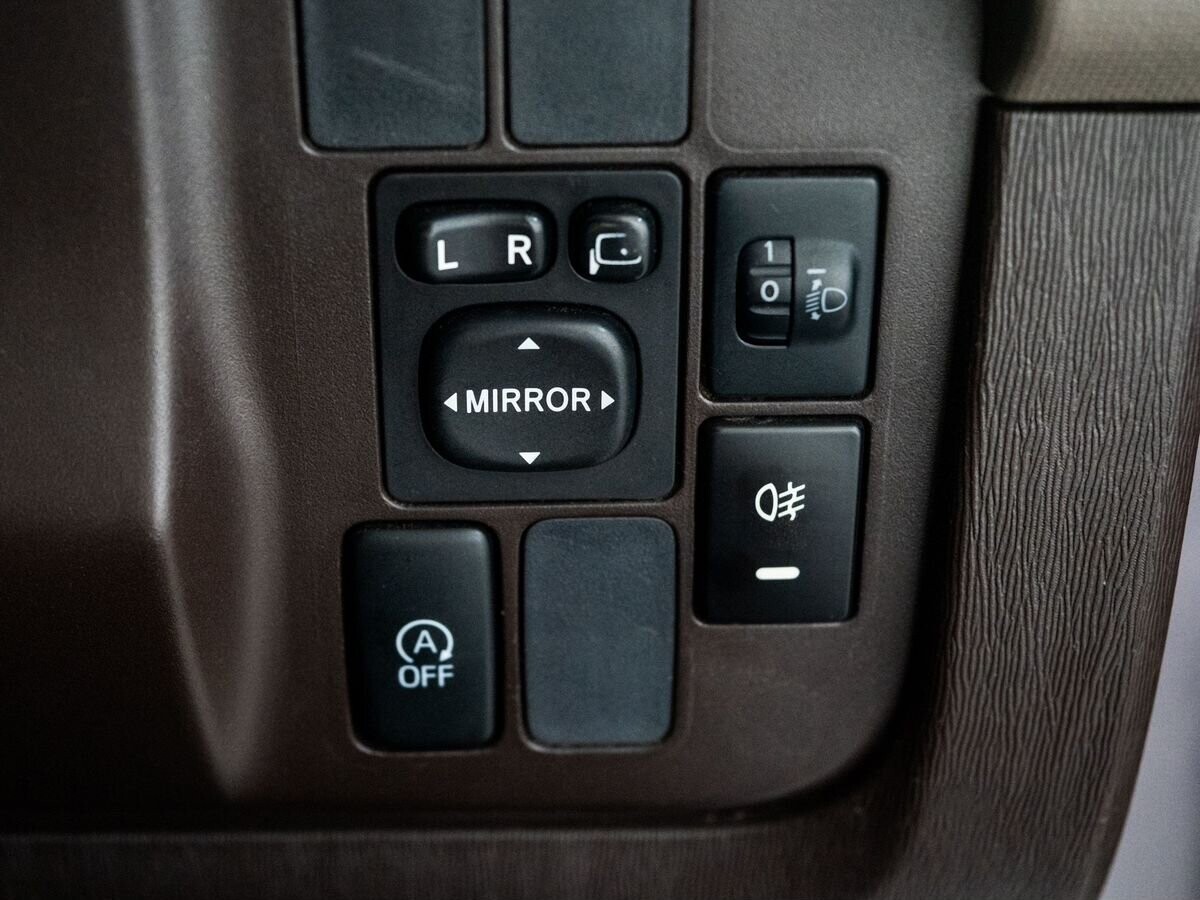 Toyota Passo 2014 - фото автомобиля