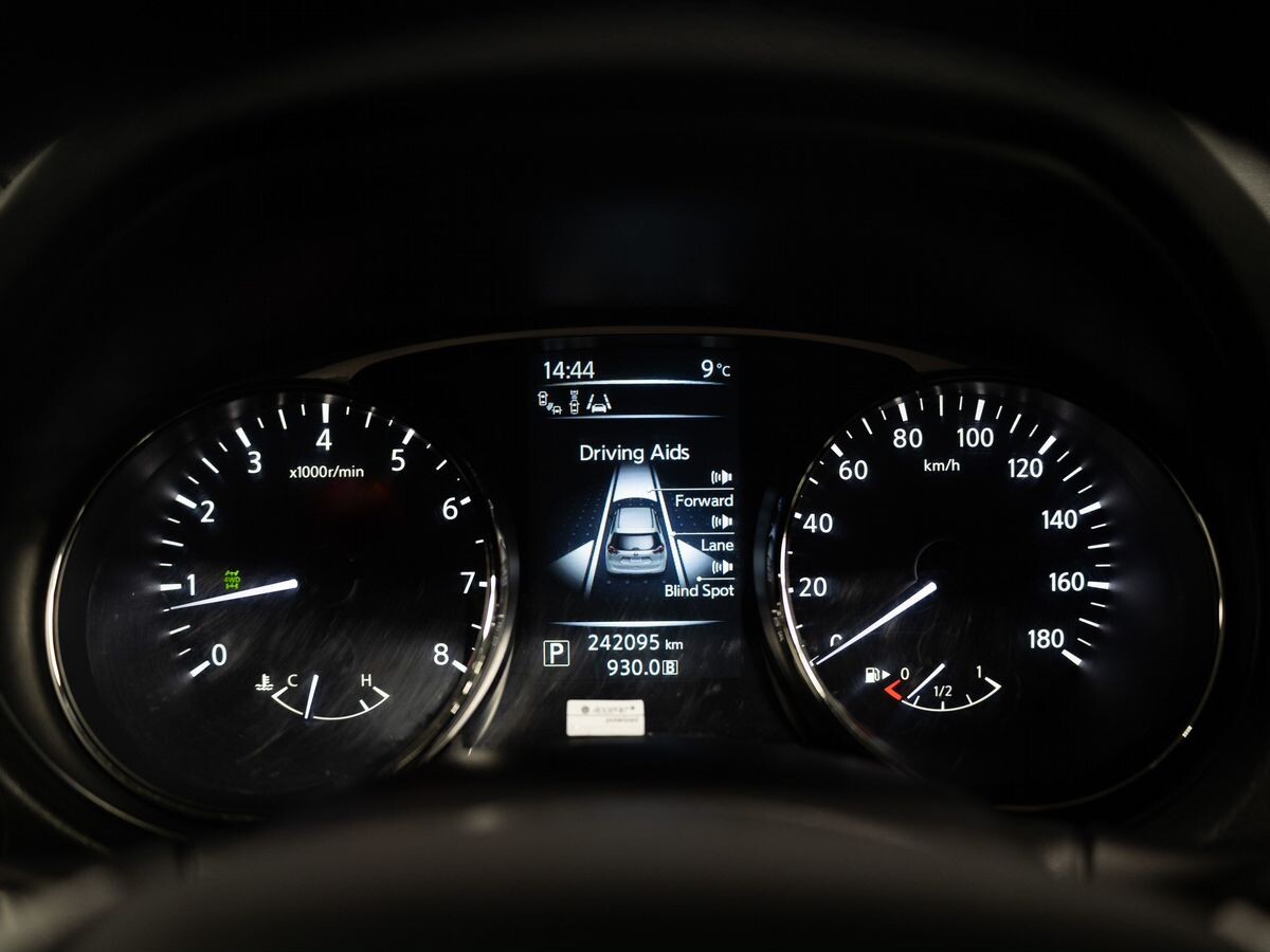Nissan X-Trail 2014 - фото автомобиля