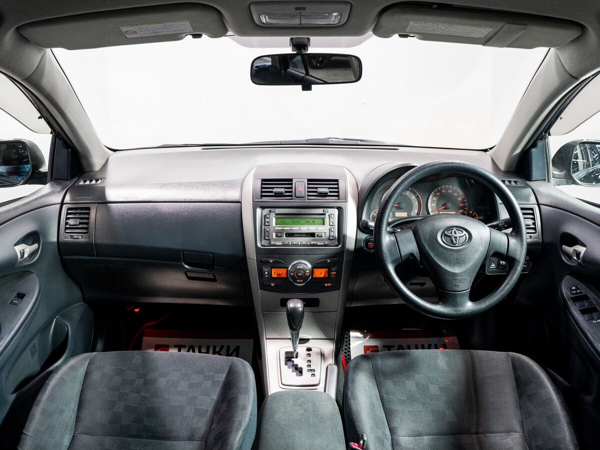 Toyota Corolla Fielder 2010 - фото автомобиля