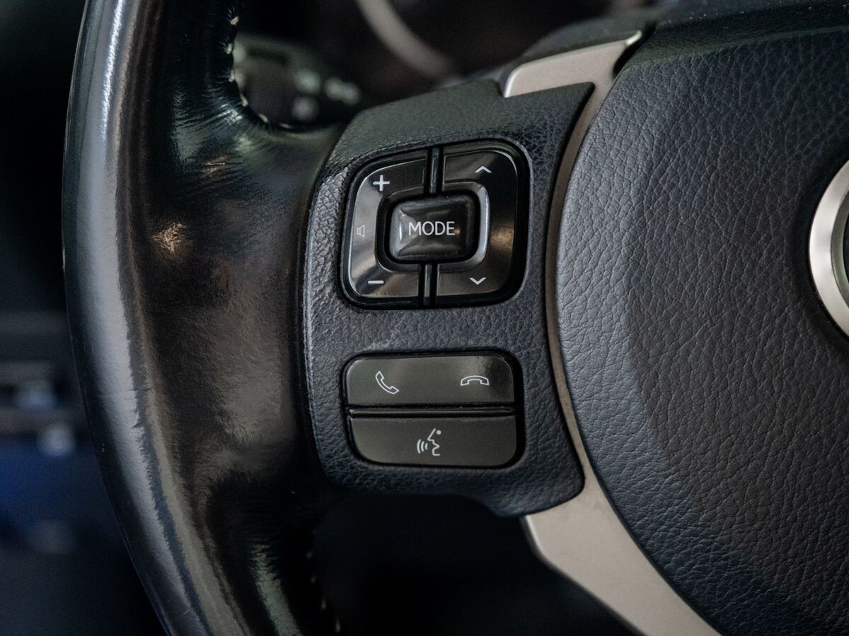 Lexus NX200 2016 - фото автомобиля