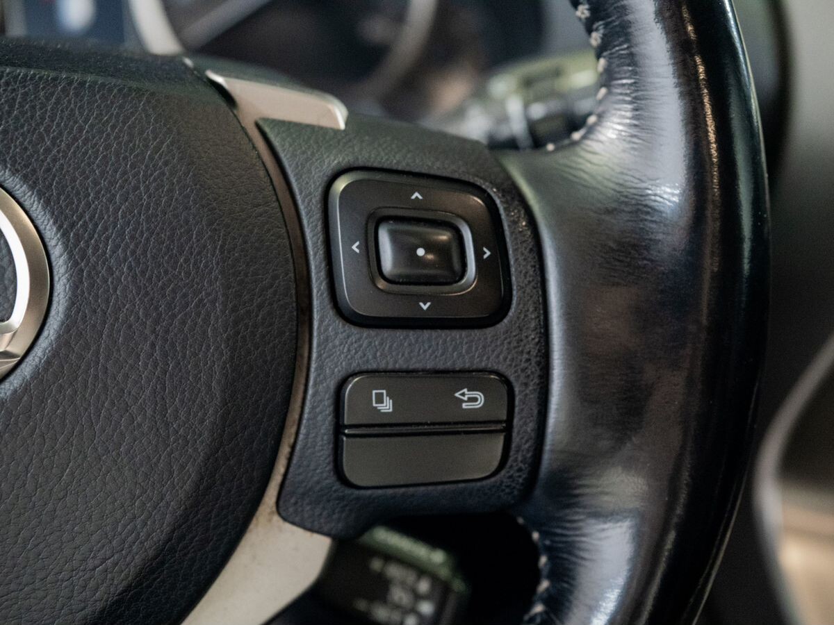 Lexus NX200 2016 - фото автомобиля