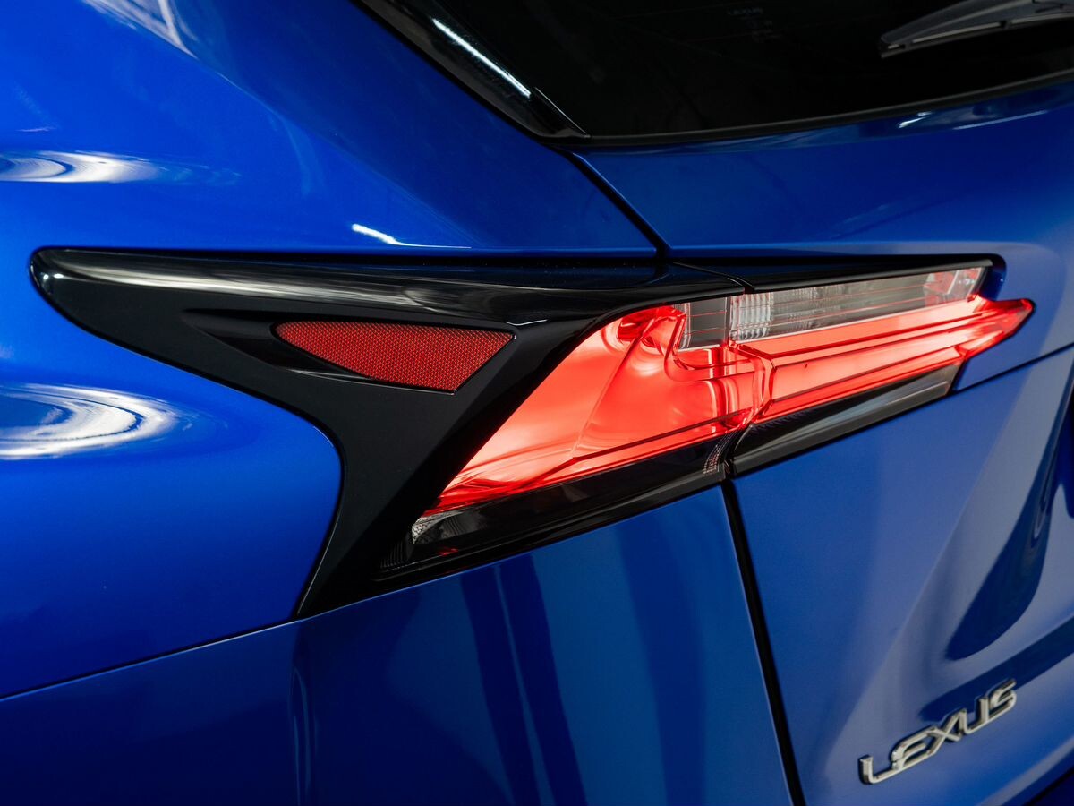Lexus NX200 2016 - фото автомобиля