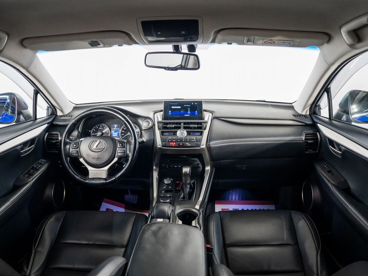 Lexus NX200 2016 - фото автомобиля