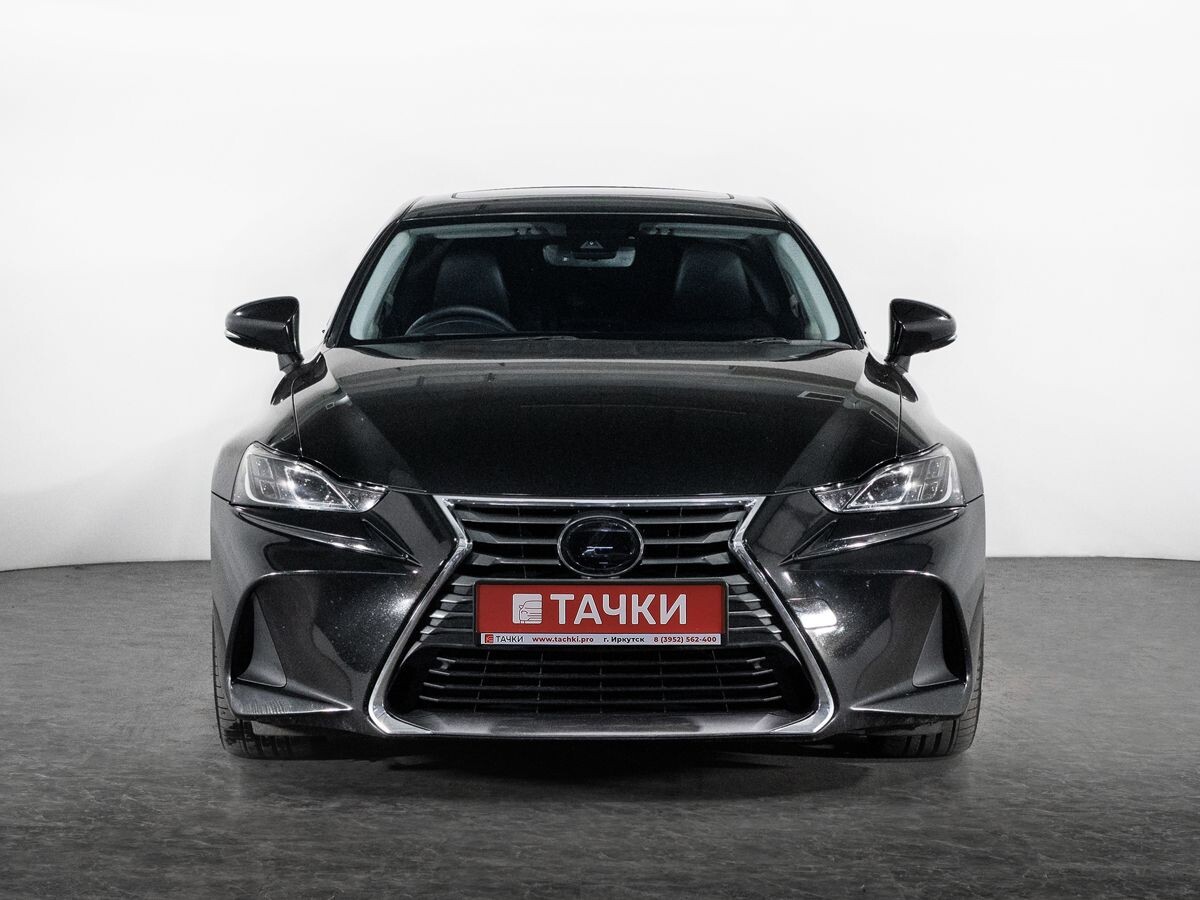 Lexus IS300h 2016 - фото автомобиля