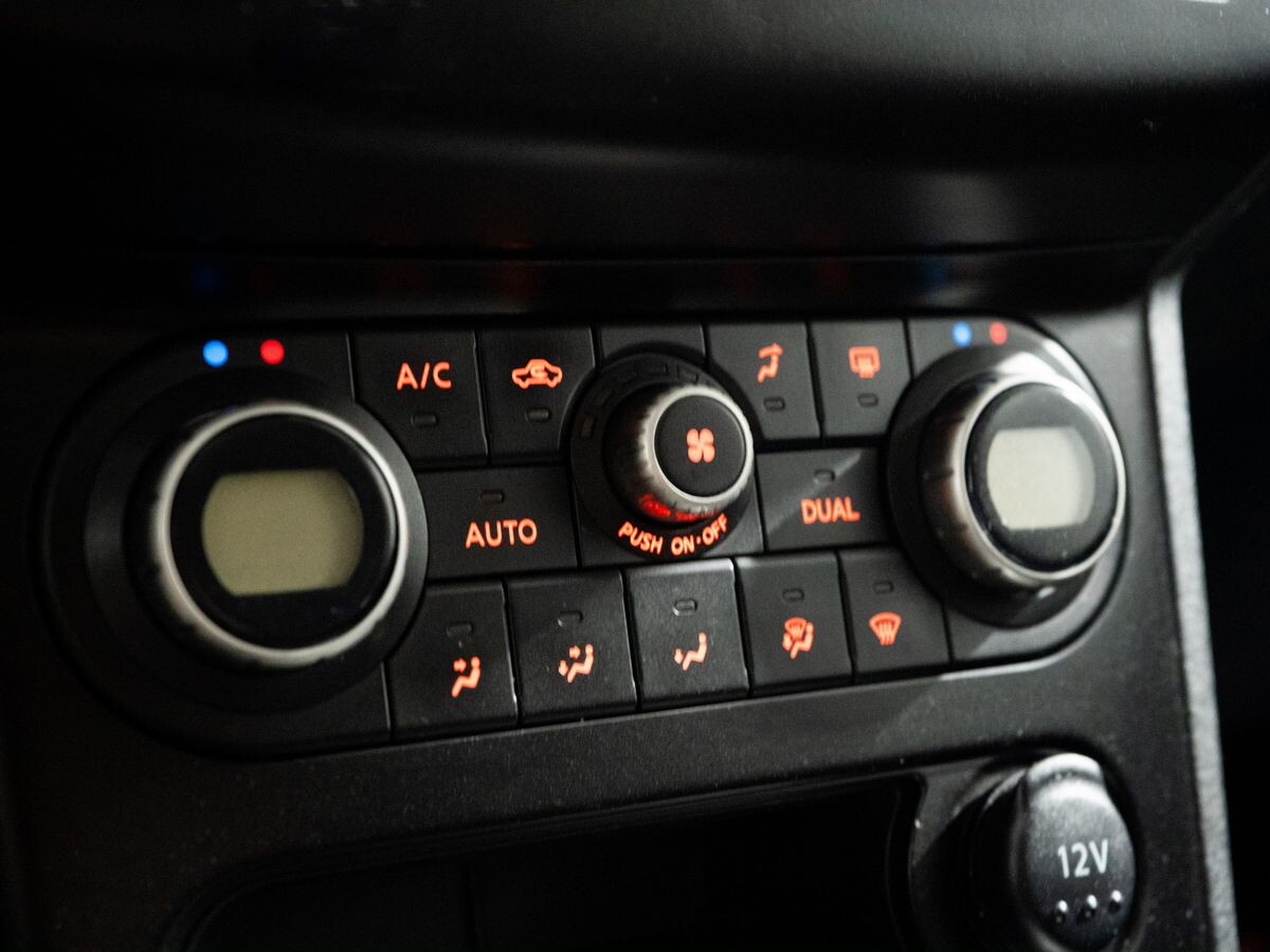 Nissan Qashqai 2010 - фото автомобиля