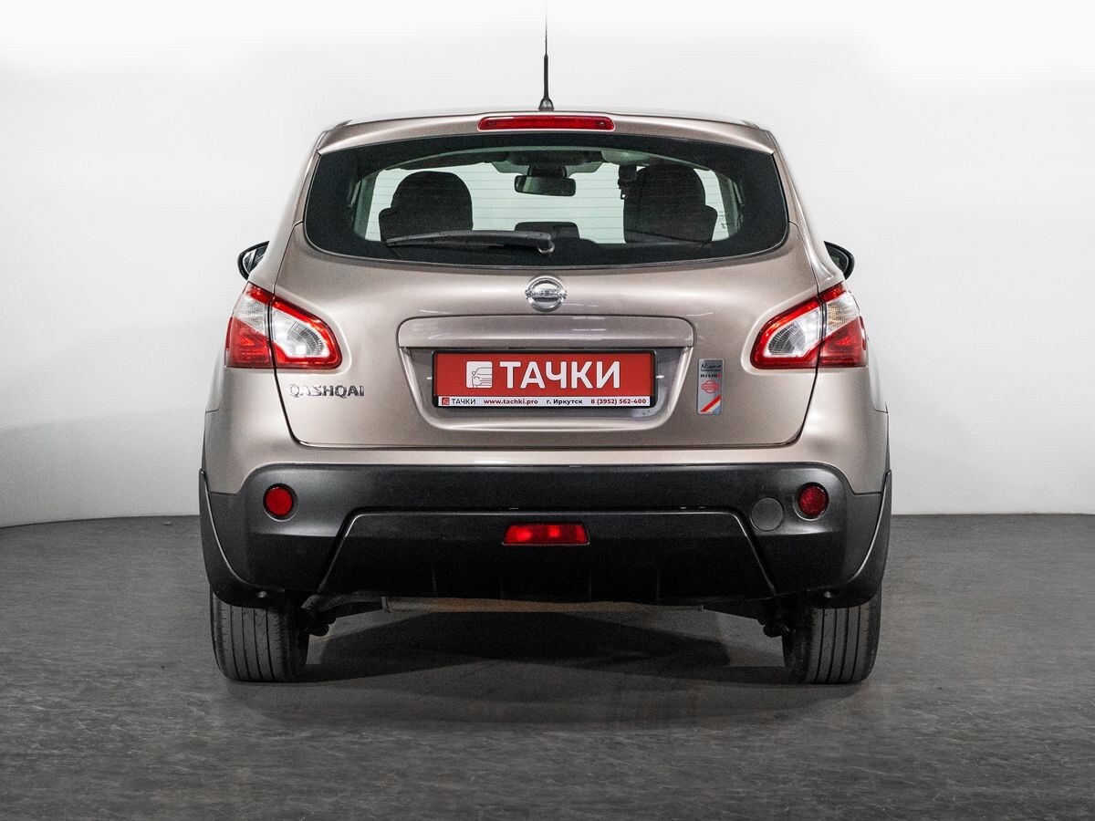 Nissan Qashqai 2010 - фото автомобиля