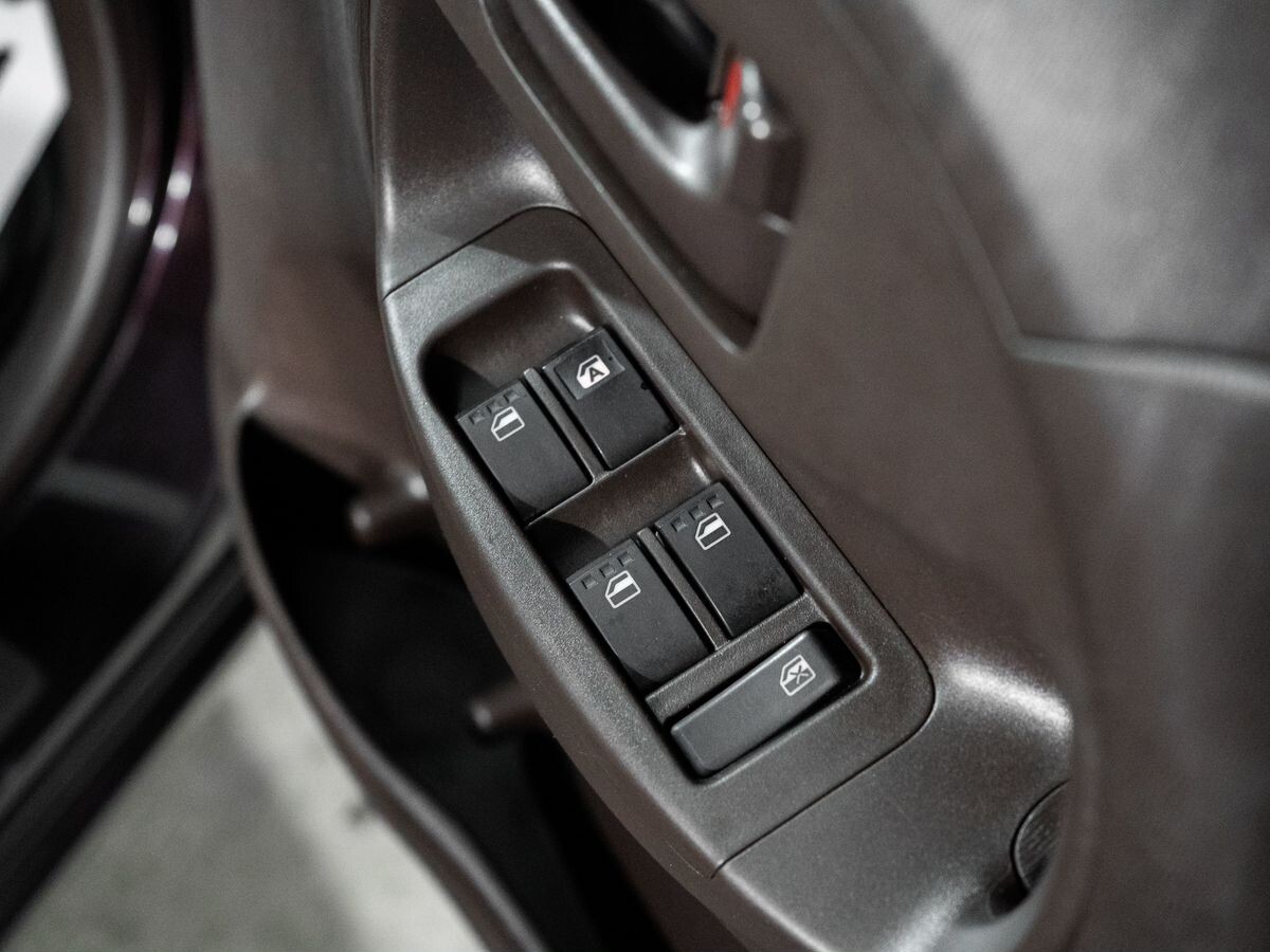 Toyota Passo 2016 - фото автомобиля