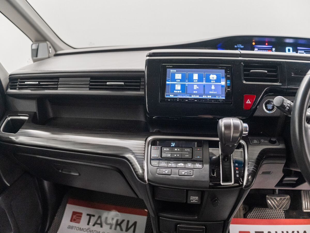 Honda Stepwgn 2017 - фото автомобиля