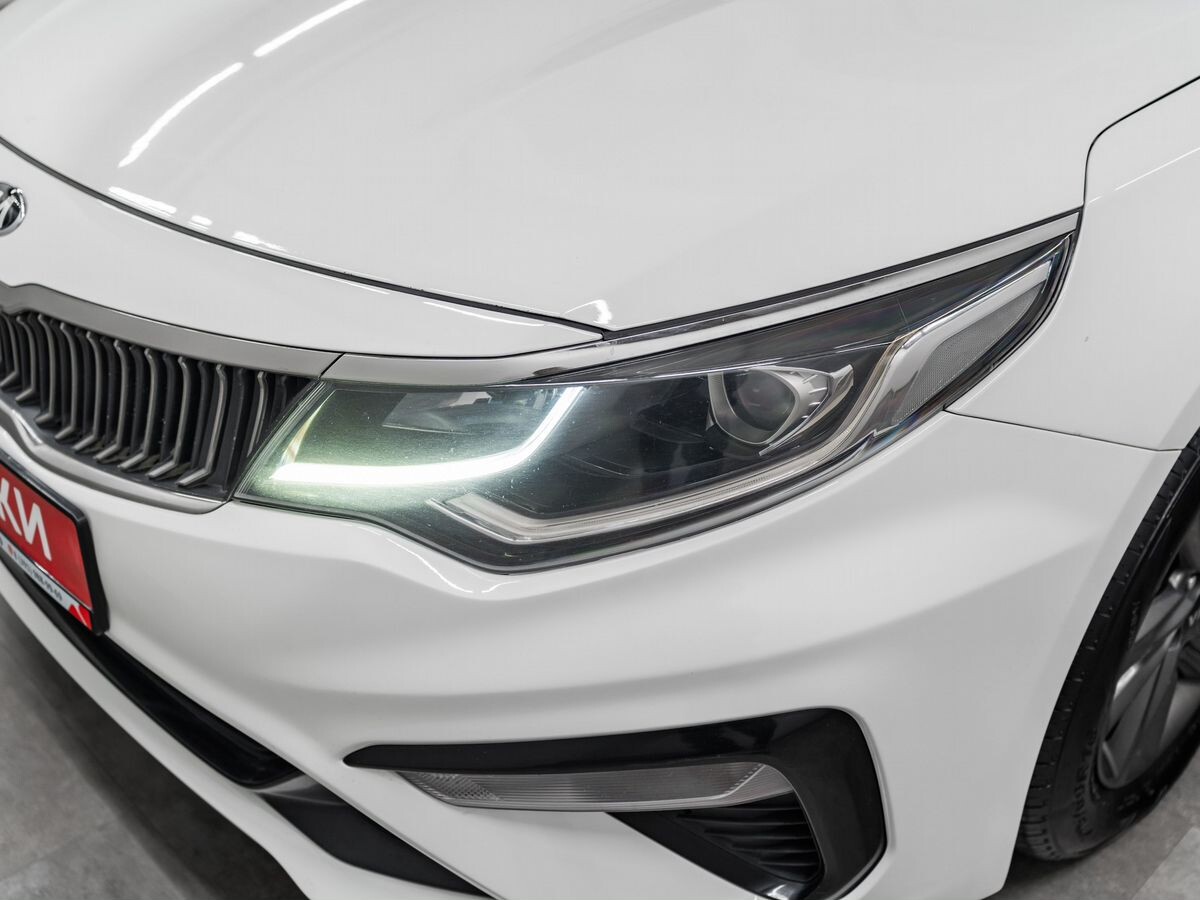 Kia Optima 2019 - фото автомобиля