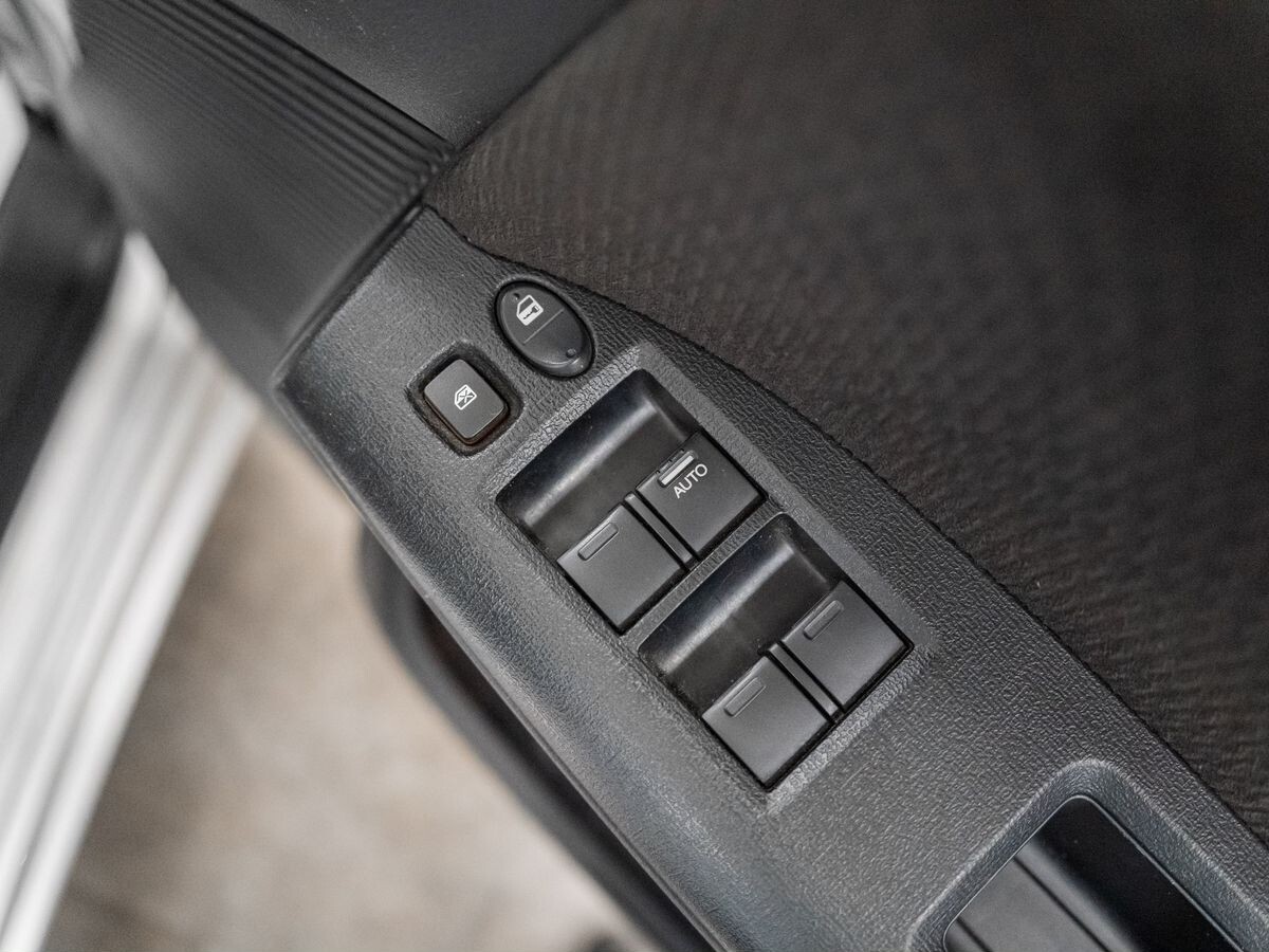 Honda Freed 2012 - фото автомобиля