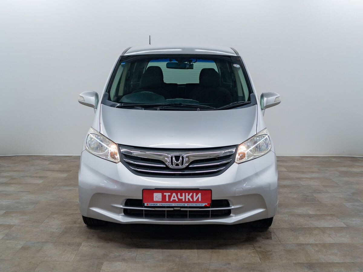 Honda Freed 2012 - фото автомобиля