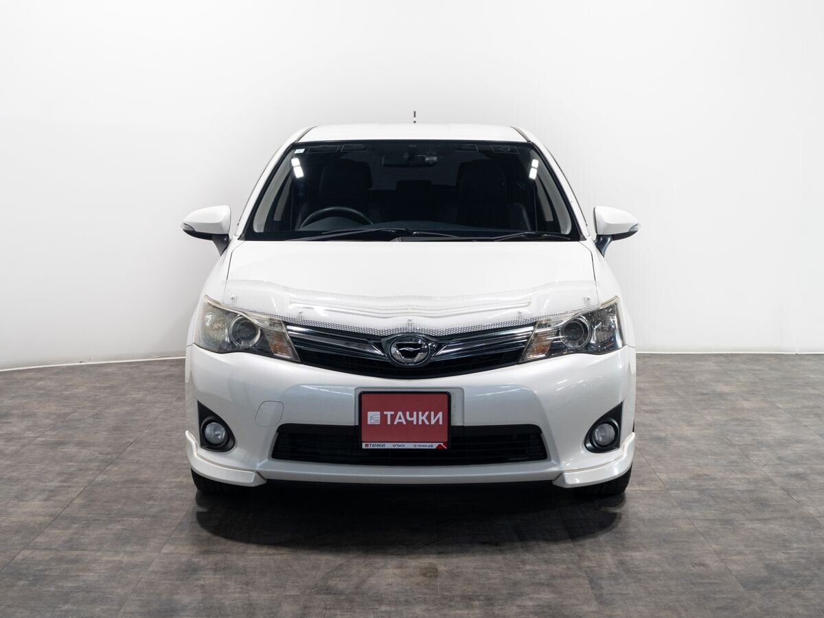 Toyota Corolla Fielder 2012 - фото автомобиля