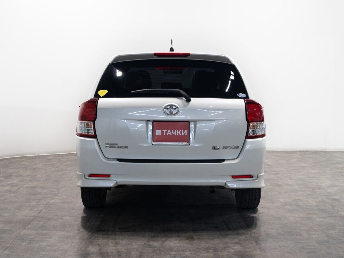 Toyota Corolla Fielder 2012 - фото автомобиля