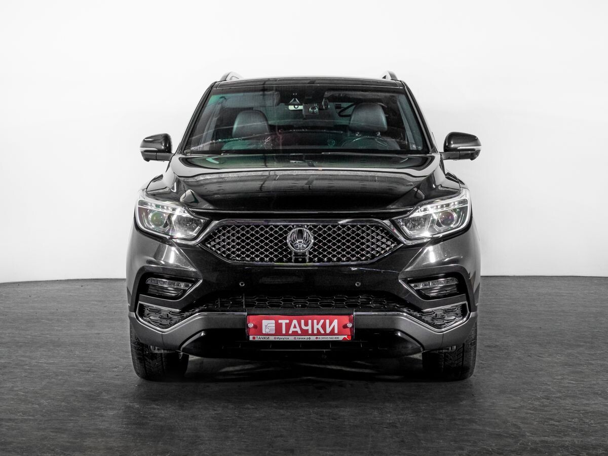SsangYong Rexton 2019 - фото автомобиля