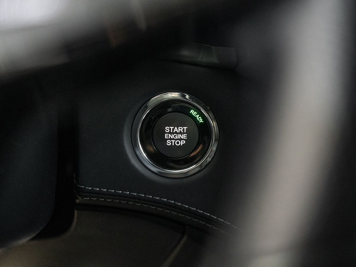 SsangYong Rexton 2019 - фото автомобиля