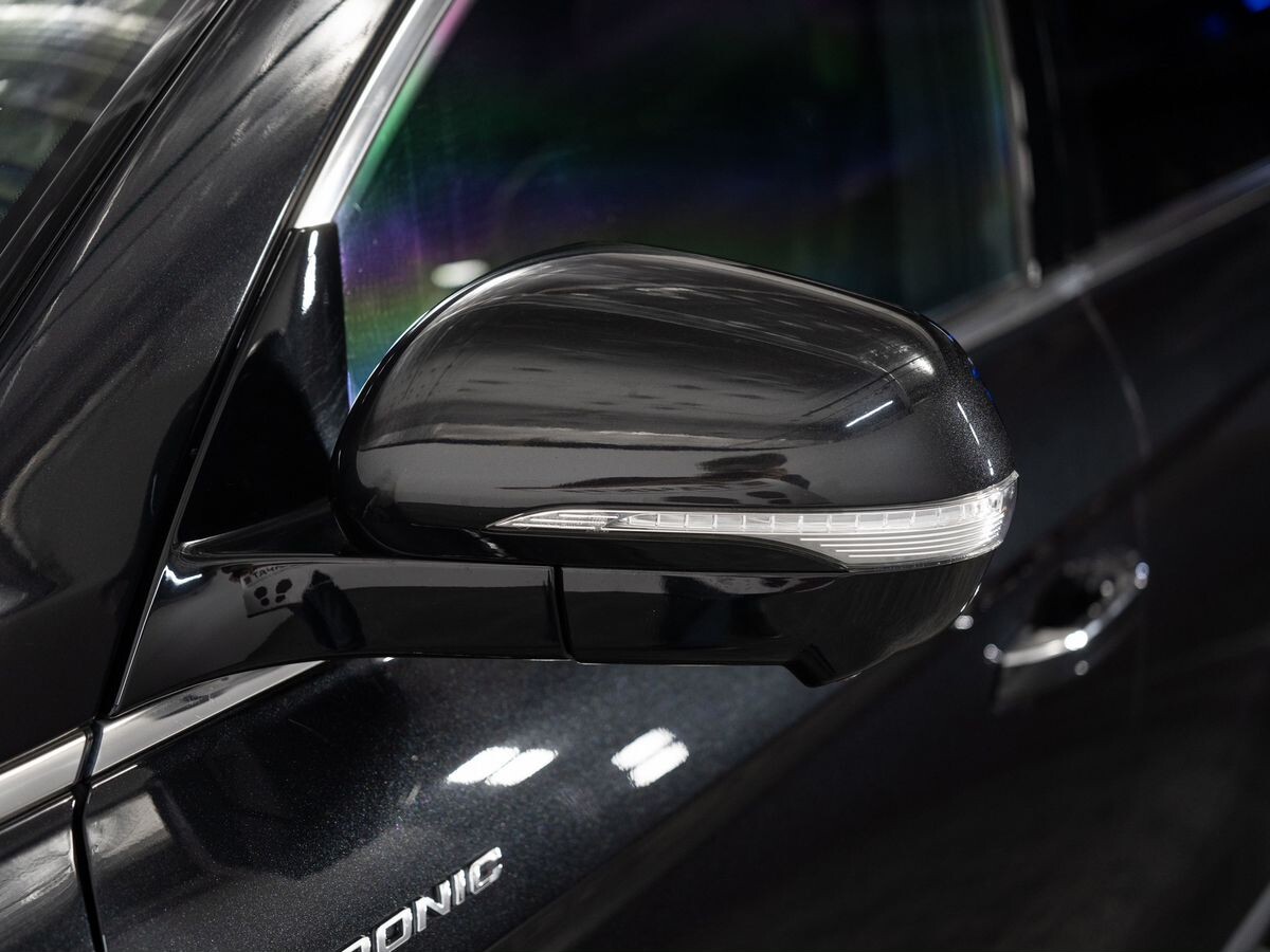 SsangYong Rexton 2019 - фото автомобиля