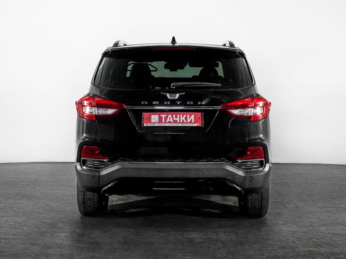 SsangYong Rexton 2019 - фото автомобиля