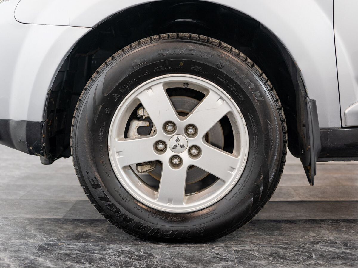 Mitsubishi Outlander 2007 - фото автомобиля