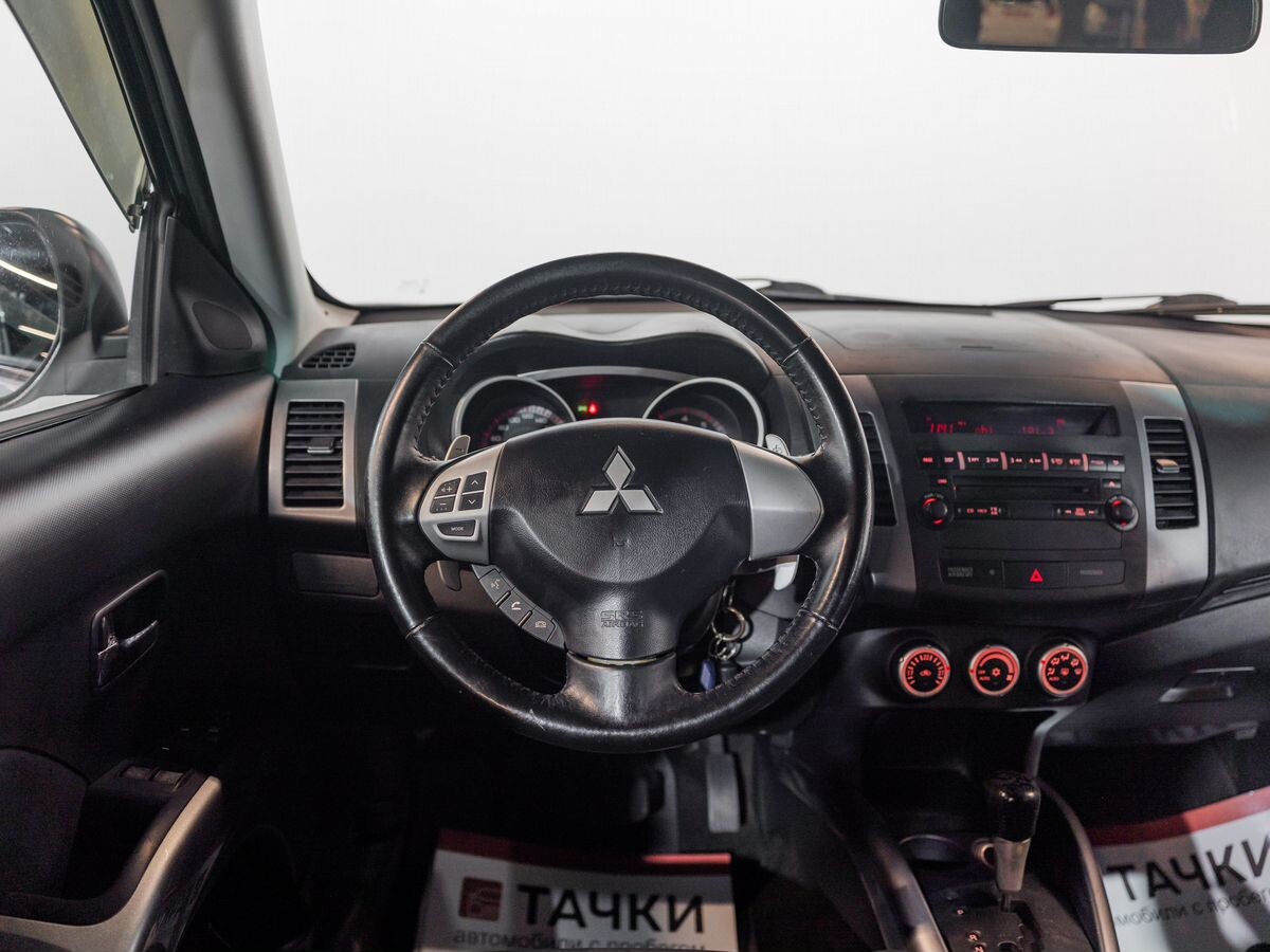 Mitsubishi Outlander 2007 - фото автомобиля