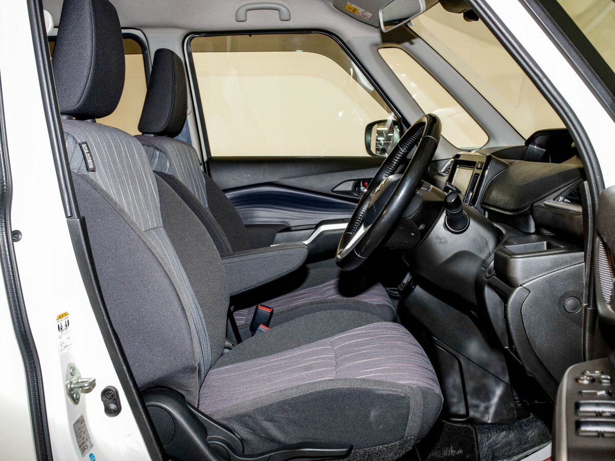 Suzuki Solio 2021 - фото автомобиля