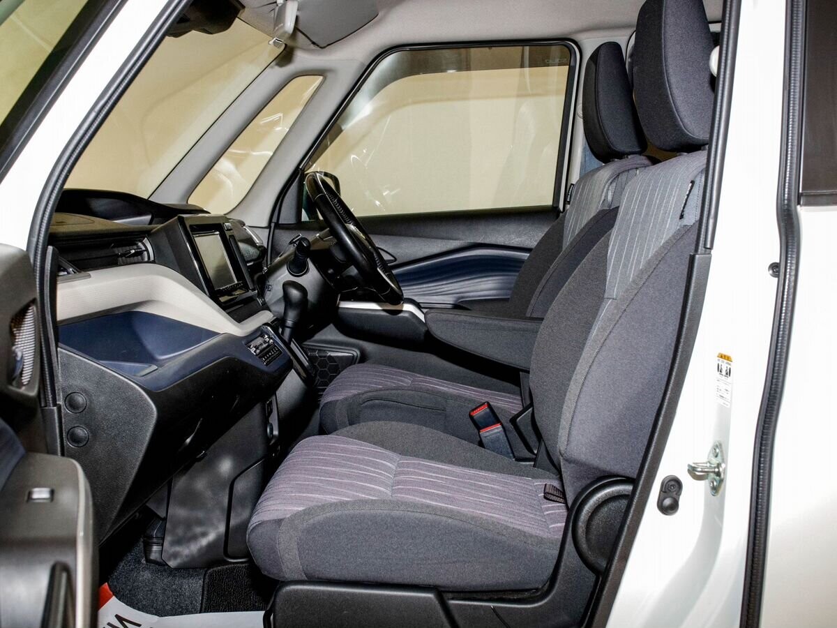 Suzuki Solio 2021 - фото автомобиля