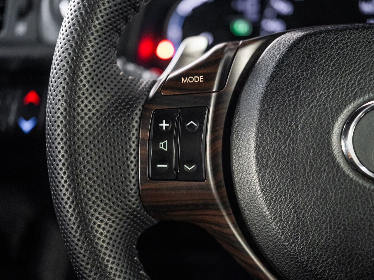 Lexus CT200h 2011 - фото автомобиля