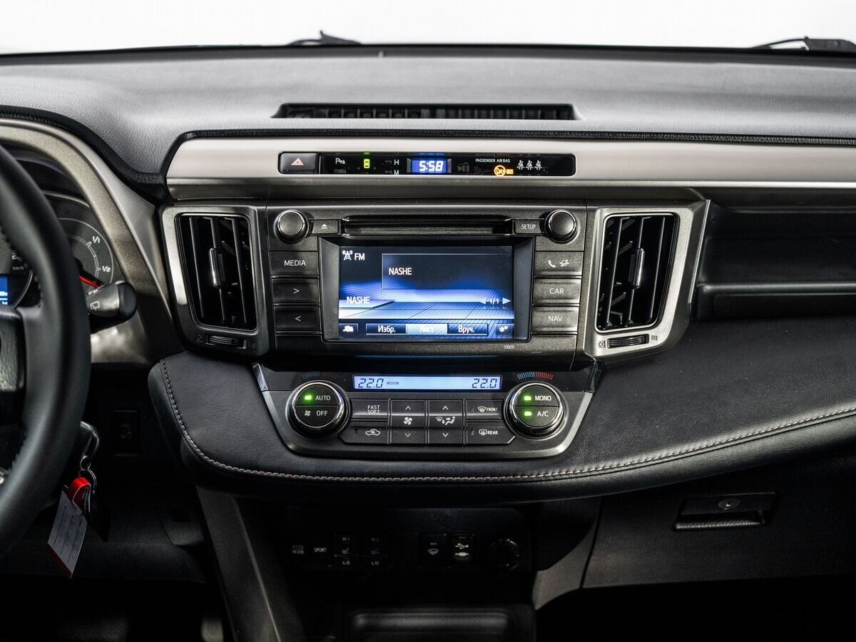Toyota RAV4 2014 - фото автомобиля