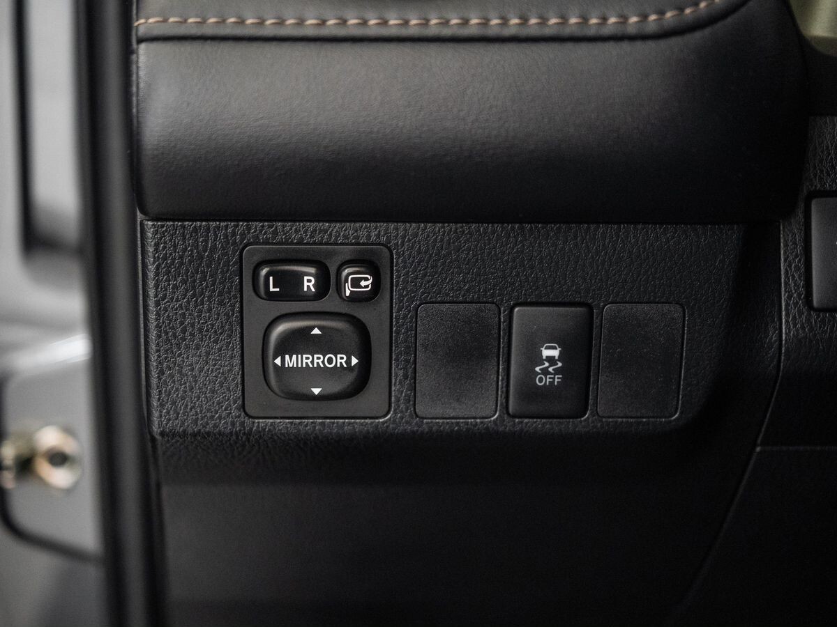 Toyota RAV4 2014 - фото автомобиля