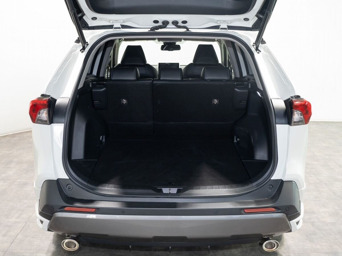 Toyota RAV4 2020 - фото автомобиля