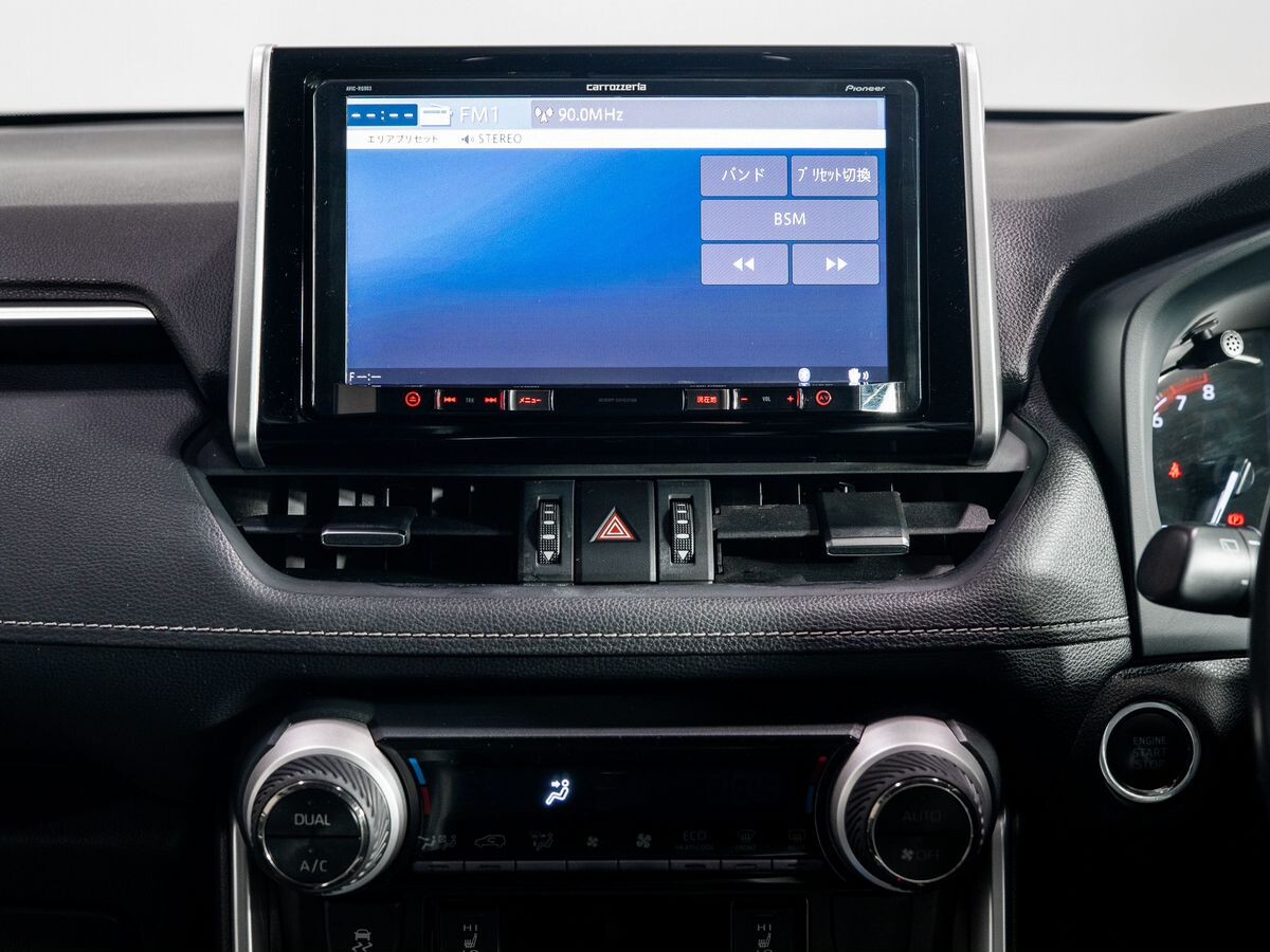 Toyota RAV4 2020 - фото автомобиля