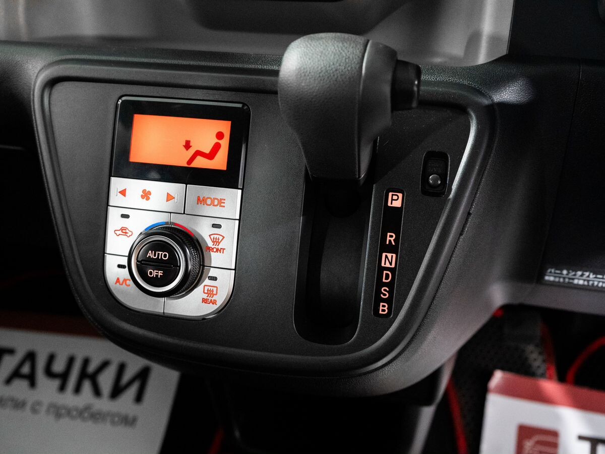 Toyota Passo 2016 - фото автомобиля