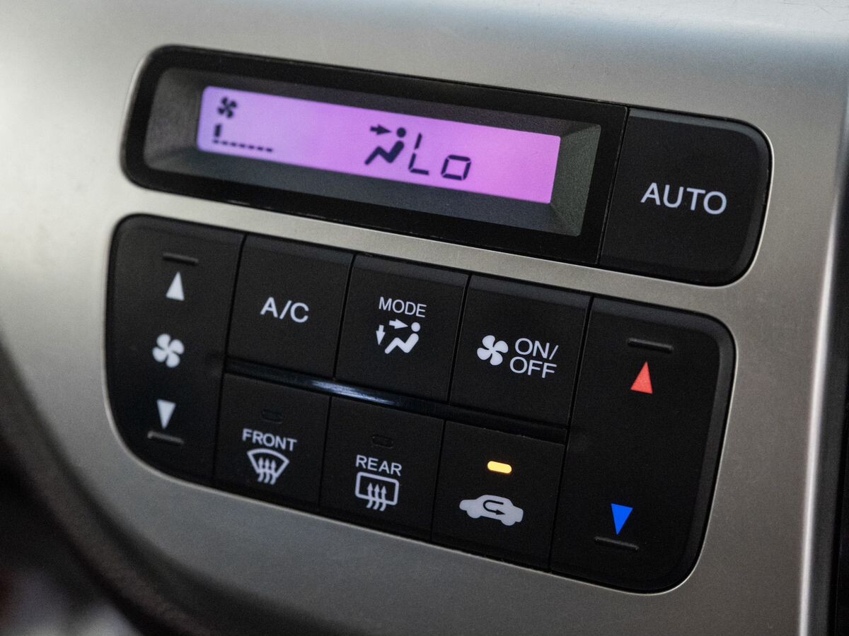 Honda N-WGN 2014 - фото автомобиля